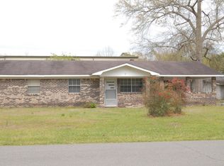 430 Oak St, Leakesville, MS 39451