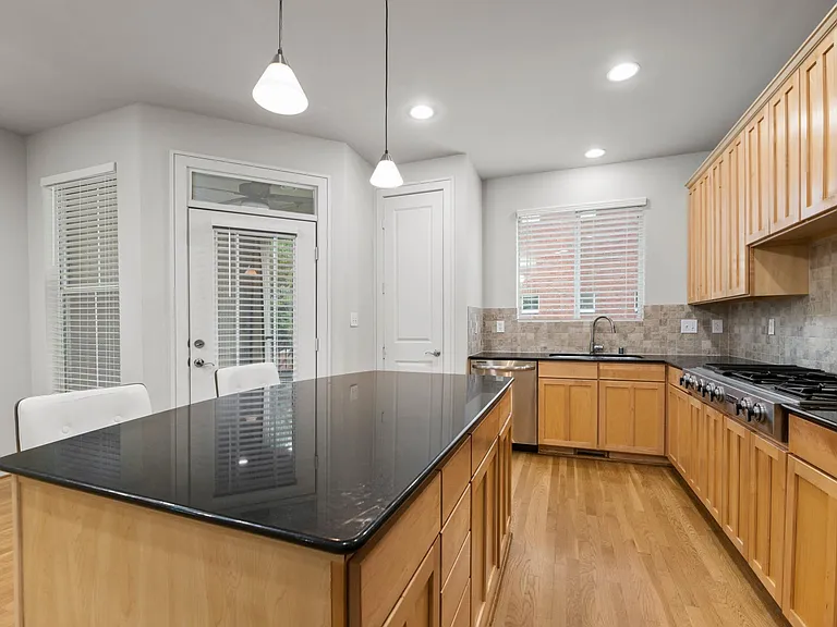 4239 Rawlins St #7 — Photo 14