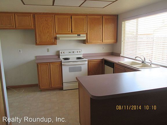 3rd image of 8268 Village Creek Way