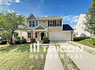 12737 Alvin Woods Dr, Charlotte, NC 28214
