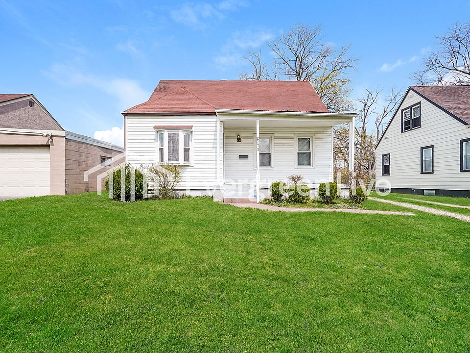 1st image of 2272 Delavan Dr