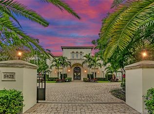 5825 SW 128th St, Pinecrest, FL 33156