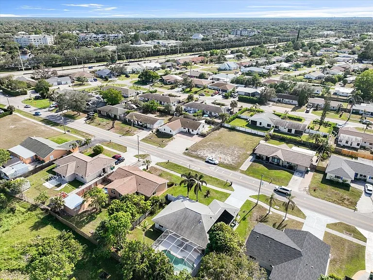 1332 Granada Blvd — Photo 38
