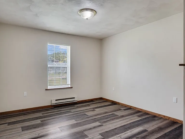 121 N Steiner Ter — Photo 12