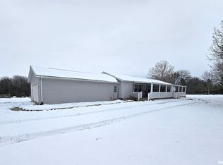 13014 Kirby St, Tallula, IL 62688