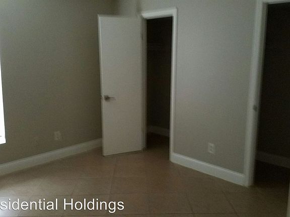 4th image of 115 S Lois Ave APT 118