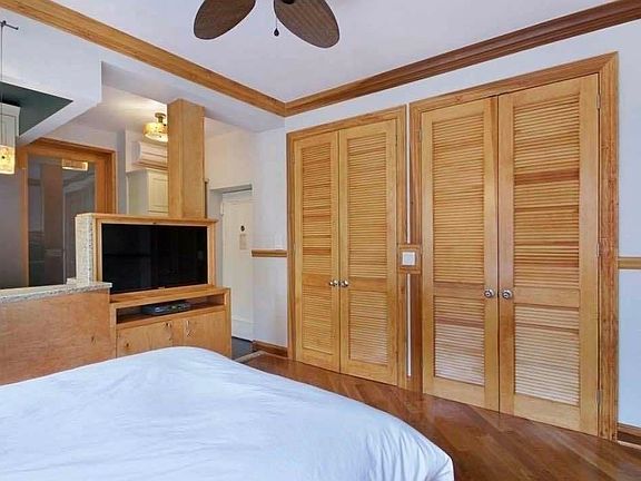 2nd image of 247 W 10th St APT 3E