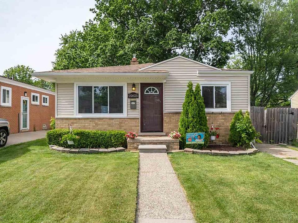 22625 Lake Dr, Saint Clair Shores, MI 48082 | Zillow