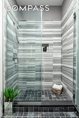 Sold by Compass | media 24