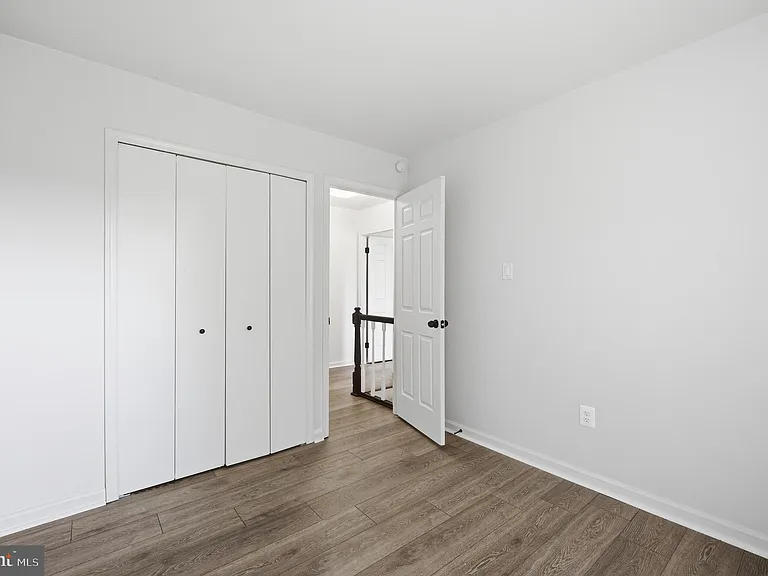 10609 Oxford Ct — Photo 34