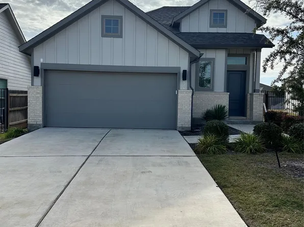 136 Los Olives Ln, Liberty Hill, TX 78642