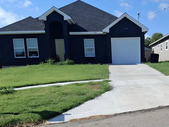 1401 Marshall St, Greenville, TX 75401