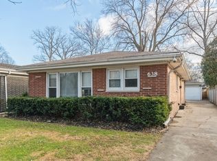 638 Lawler Ave, Wilmette, IL