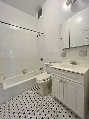 Rented by Corcoran | media 7