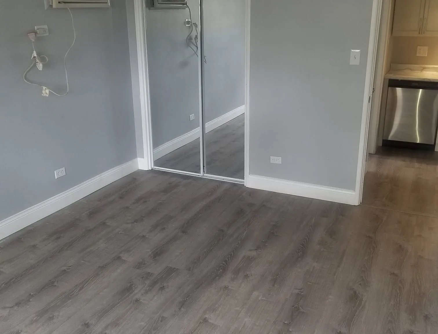 3020 178th St - C1 - Renovated 5/18 — Photo 3
