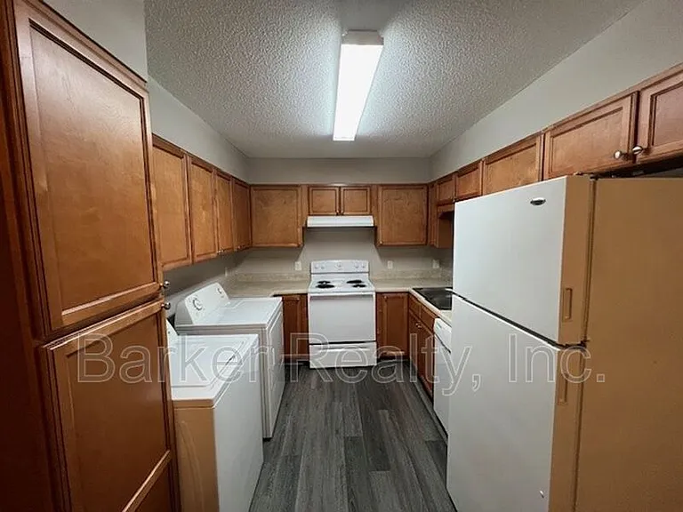 203-2B E Ransom St — Photo 3