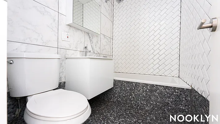 Rented by Nooklyn NYC LLC | media 23