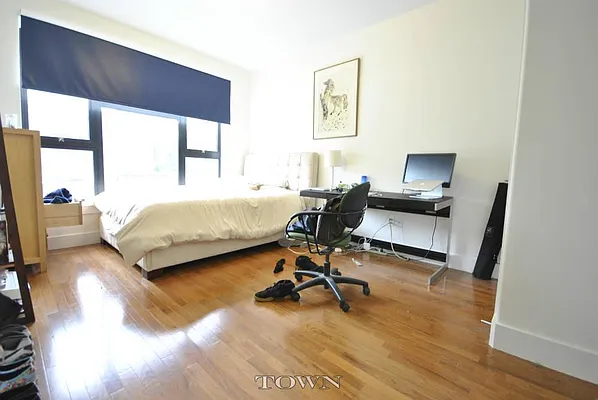 Rented by Town Residential | media 15