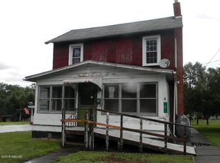 5 McElhattan Ave, Lock Haven, PA 17745