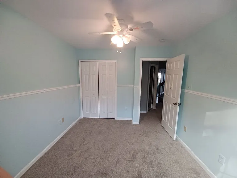 8028 Green Valley Ln — Photo 28