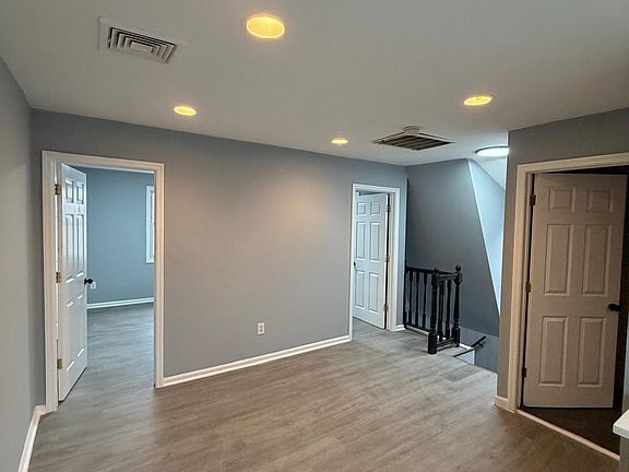 2nd image of 50 Hilton St #C