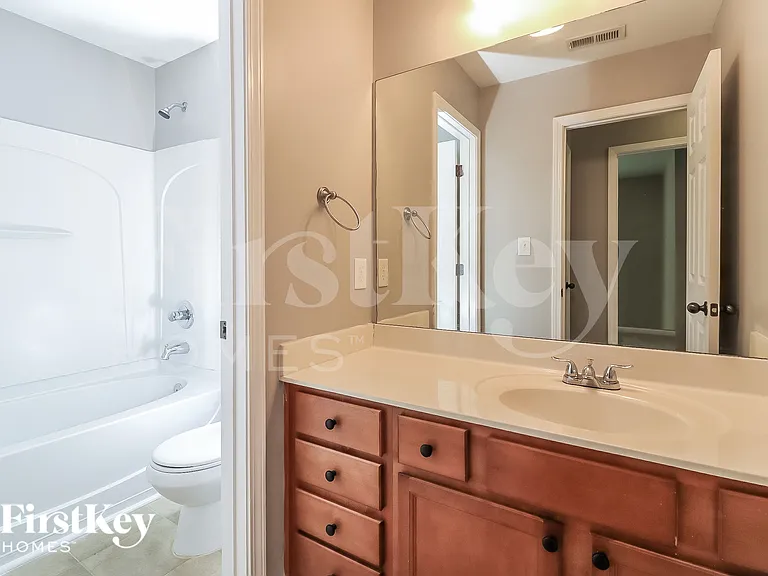 850 Riverdance Dr — Photo 14