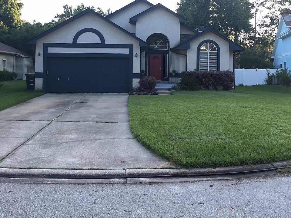 1st image of 12867 Daybreak Ct E