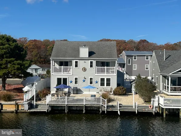 89 Ocean Gate Ave, Bayville, NJ 08721