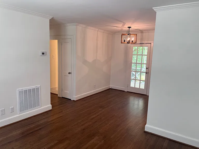 2114 Brandon Cir #4 — Photo 19