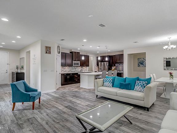 2nd image of 2154 Chandlers Walk Ln