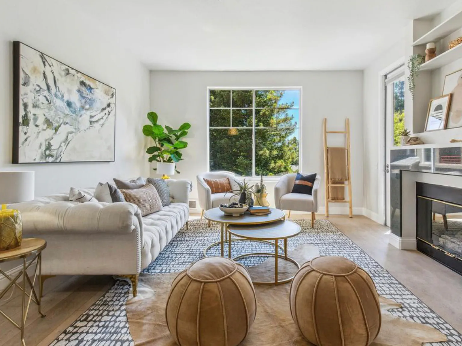 1 bed, 773 sqft, $2,985 — Photo 3
