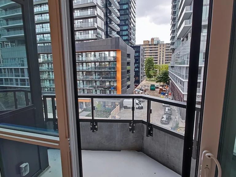 110 Broadway Ave #402S — Photo 30