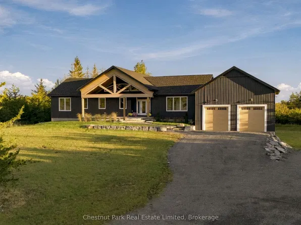 2621 Victoria Rd, Prince Edward County, ON K0K 1A0