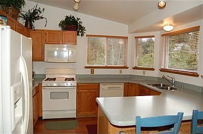 Kitchen New Corian Counters