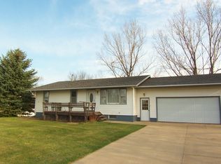 310 W 8th St S, Brookings, SD 57006