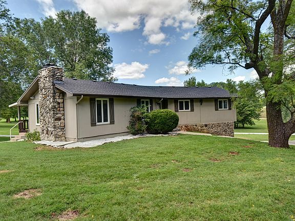 3rd image of 6325 Golf Ln