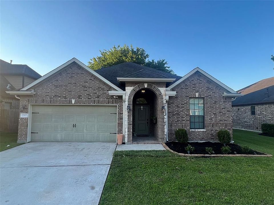 1st image of 2212 Dove Haven Ln