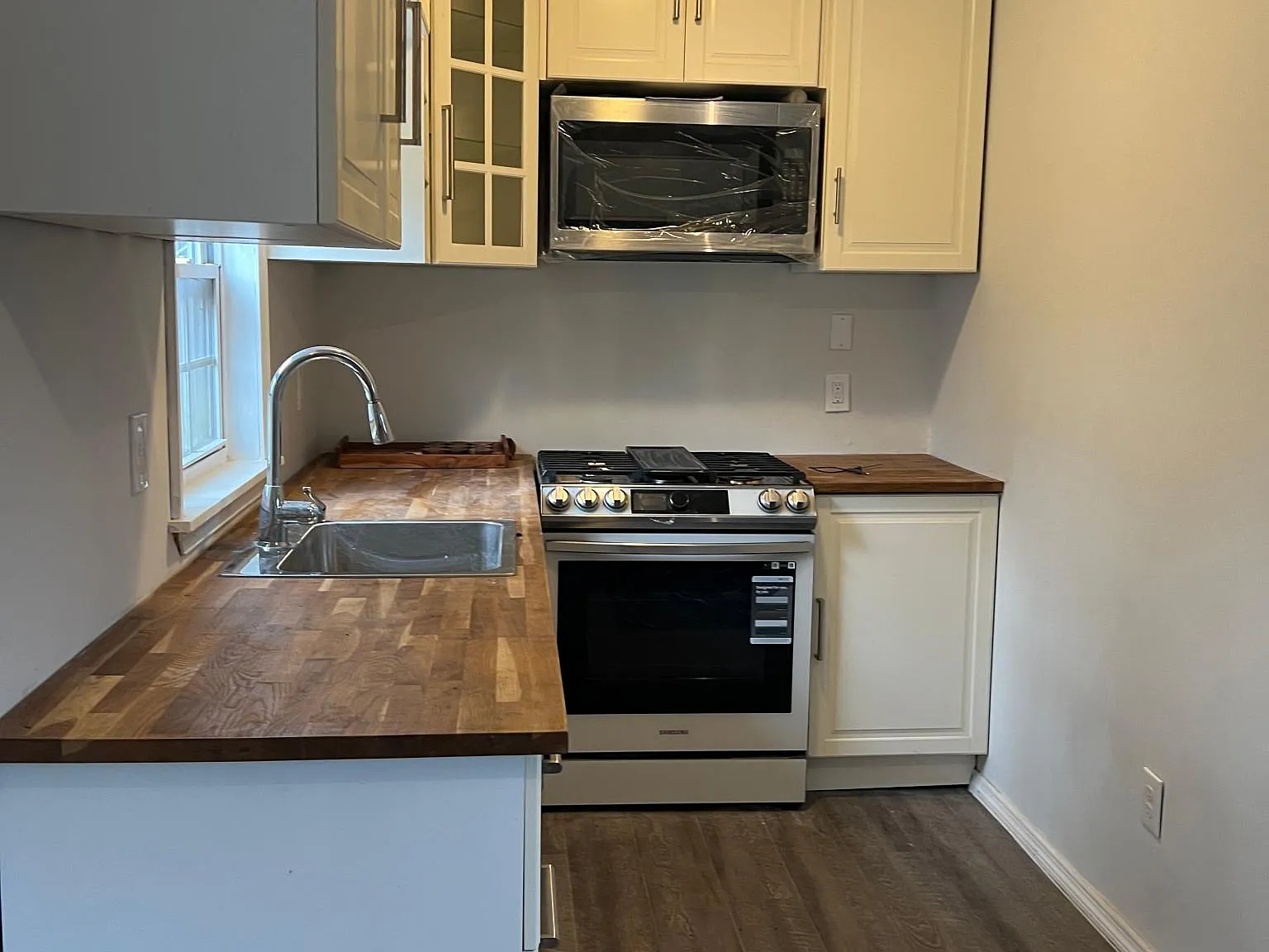 151 W Mill Rd — Photo 4