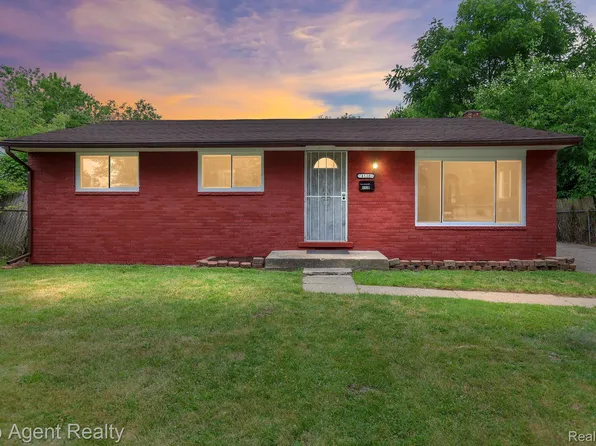 4538 Burton St, Inkster, MI 48141