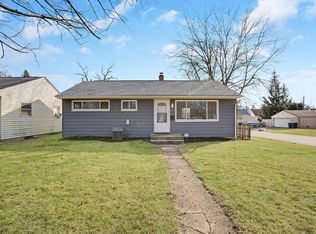 1065 Lenore Ave, Columbus, OH 43224