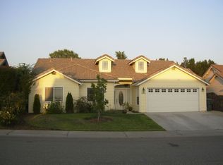 318 Quailhollow Dr, Ione, CA 95640