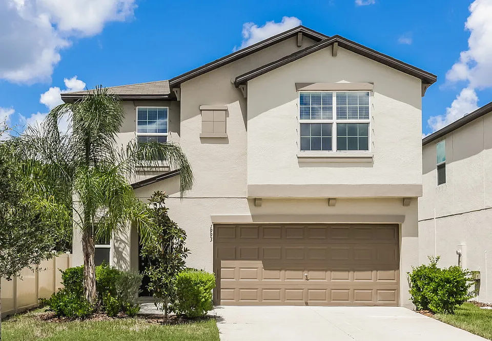 1993 Skybrooke Blvd