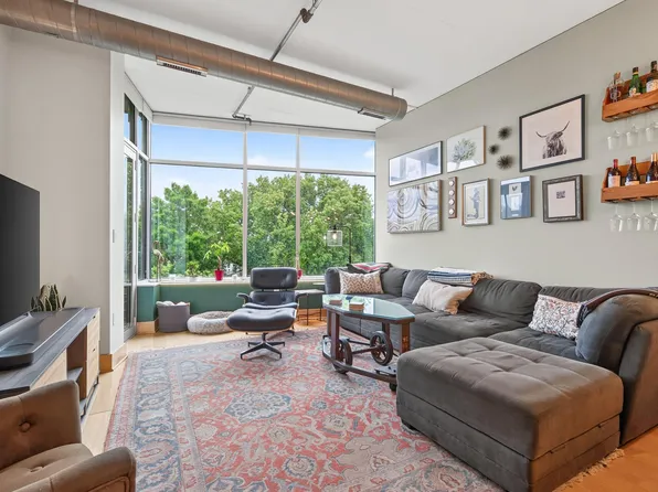 150 2nd St NE Unit B404, Minneapolis, MN 55413