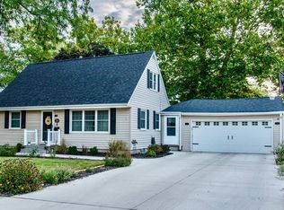 926 W Court Ave, Winterset, IA 50273