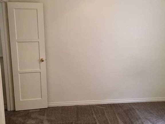 4th image of 1065-75 E 1st St #10652