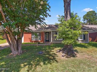 6394 Quail Lake Dr, Jackson, MS 39206