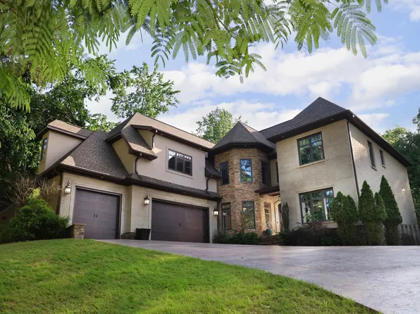 246 Indian Springs Dr, Florence, AL 35634