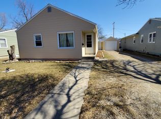 104 Indiana Ave, Iowa Falls, IA 50126