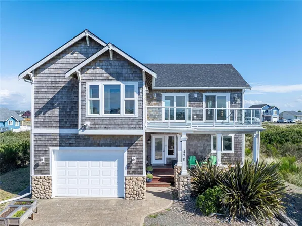 470 W Wind Street, Ocean Shores, WA 98569