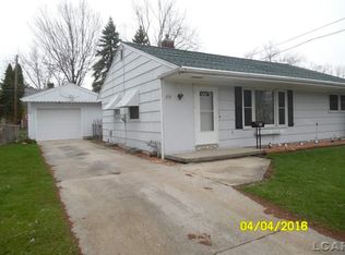 414 Stockford Dr, Adrian, MI